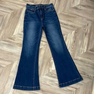 American Eagle outfitters flare, bell bottom stretch, jeans